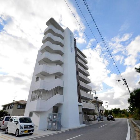 Skyterrace Nago Apartment Bagian luar foto